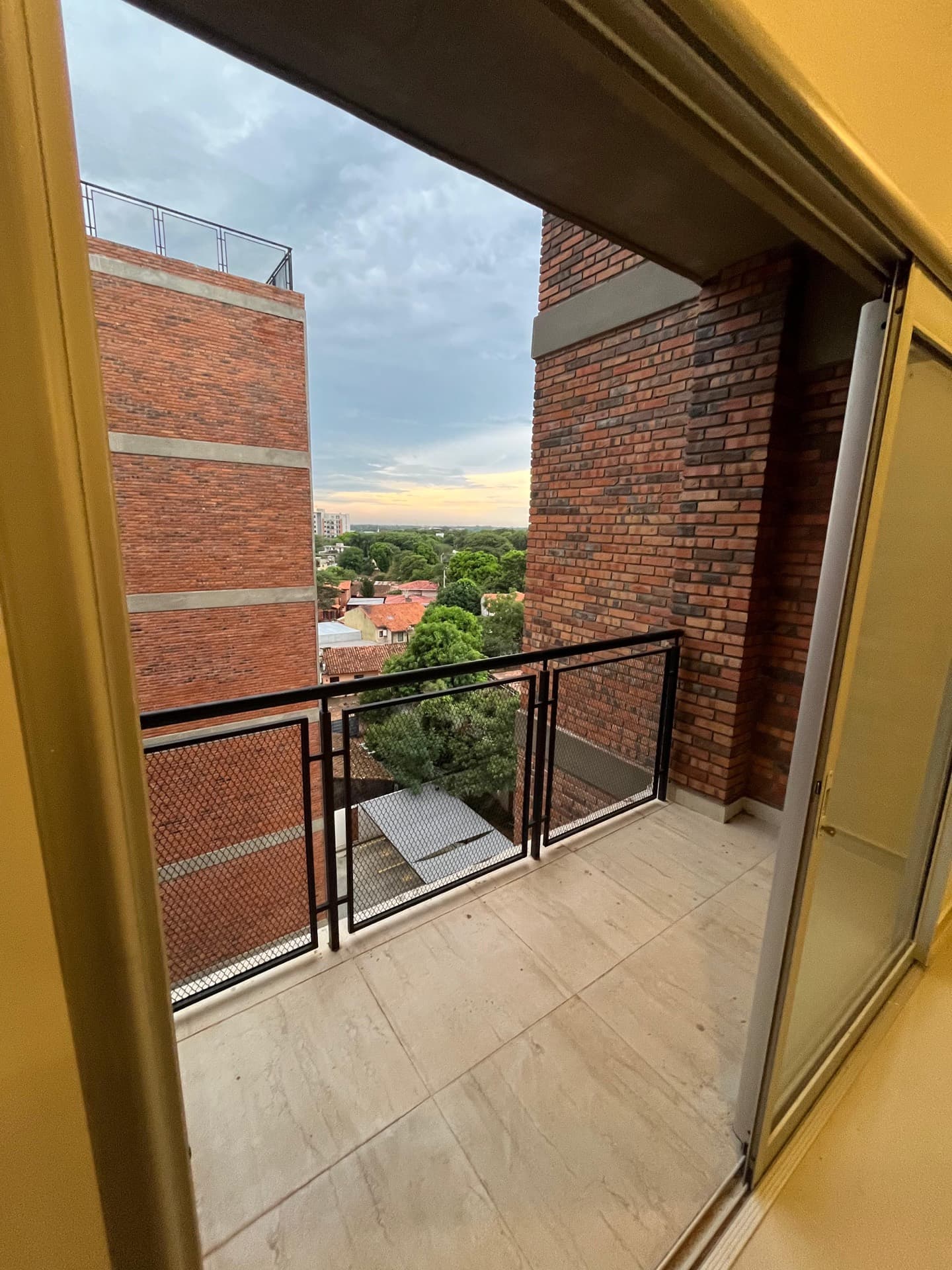 Departamento 1 dorm. en Fernando de la Mora